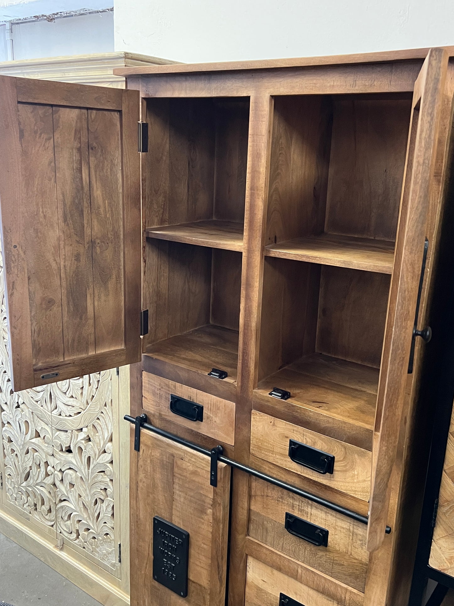 SIT Möbel Schrank Loft Stil