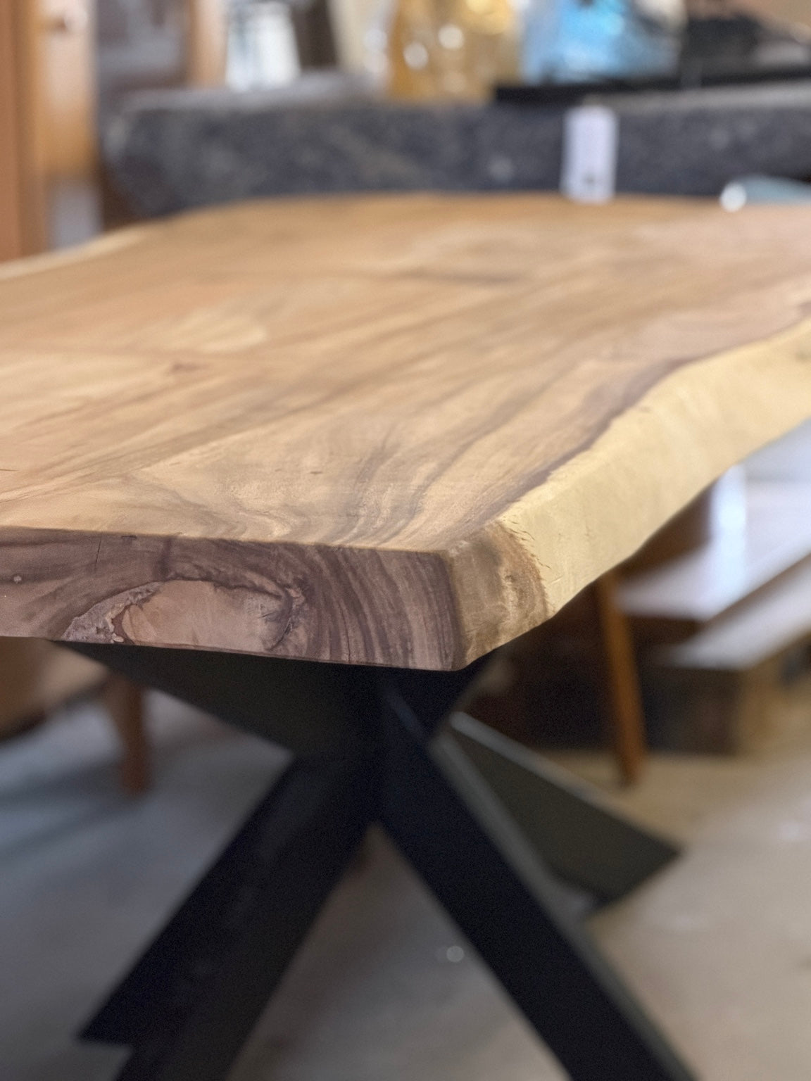 Esstisch Suarholz Einzelstück 212 cm