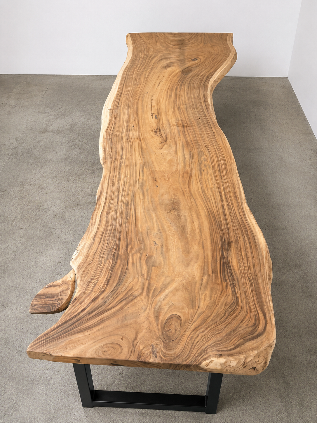 Esstisch Suarholz Einzelstück 430 cm