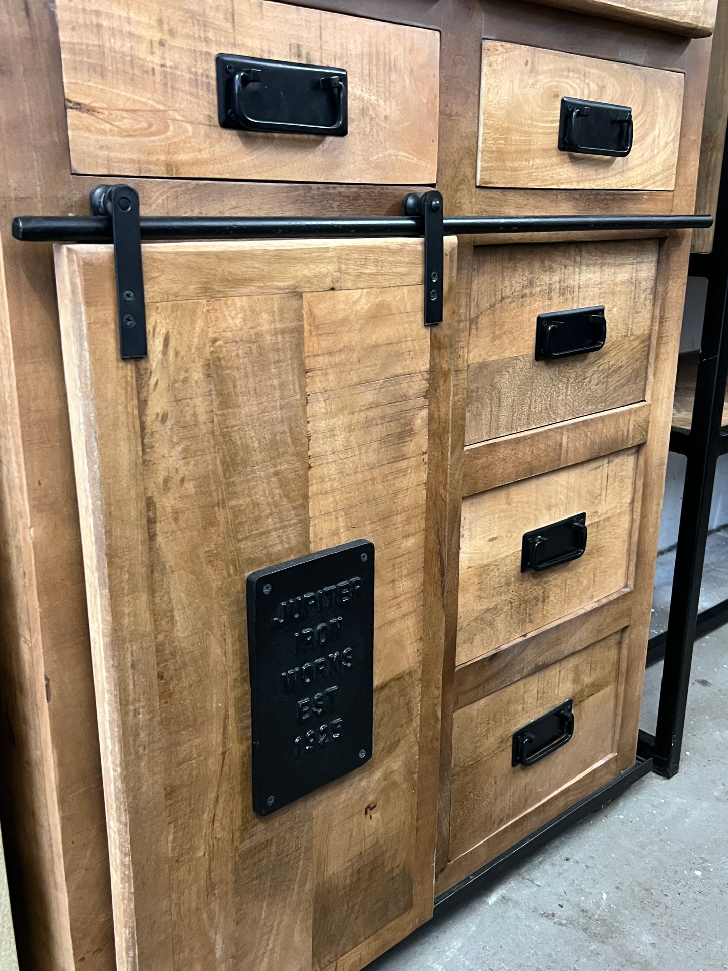 SIT Möbel Schrank Loft Stil