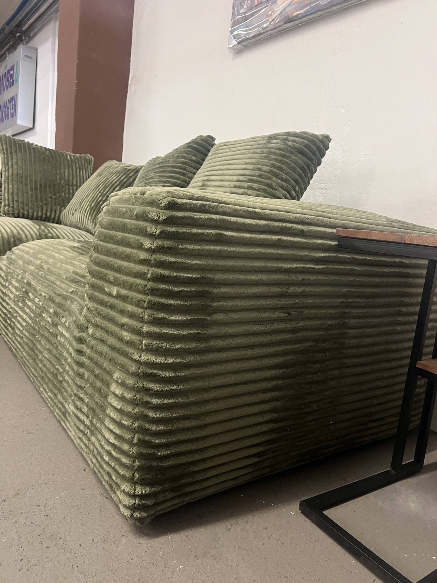 Tolles Cord Ecksofa - Ottomane LINKS   ( FARBE: GRÜN )