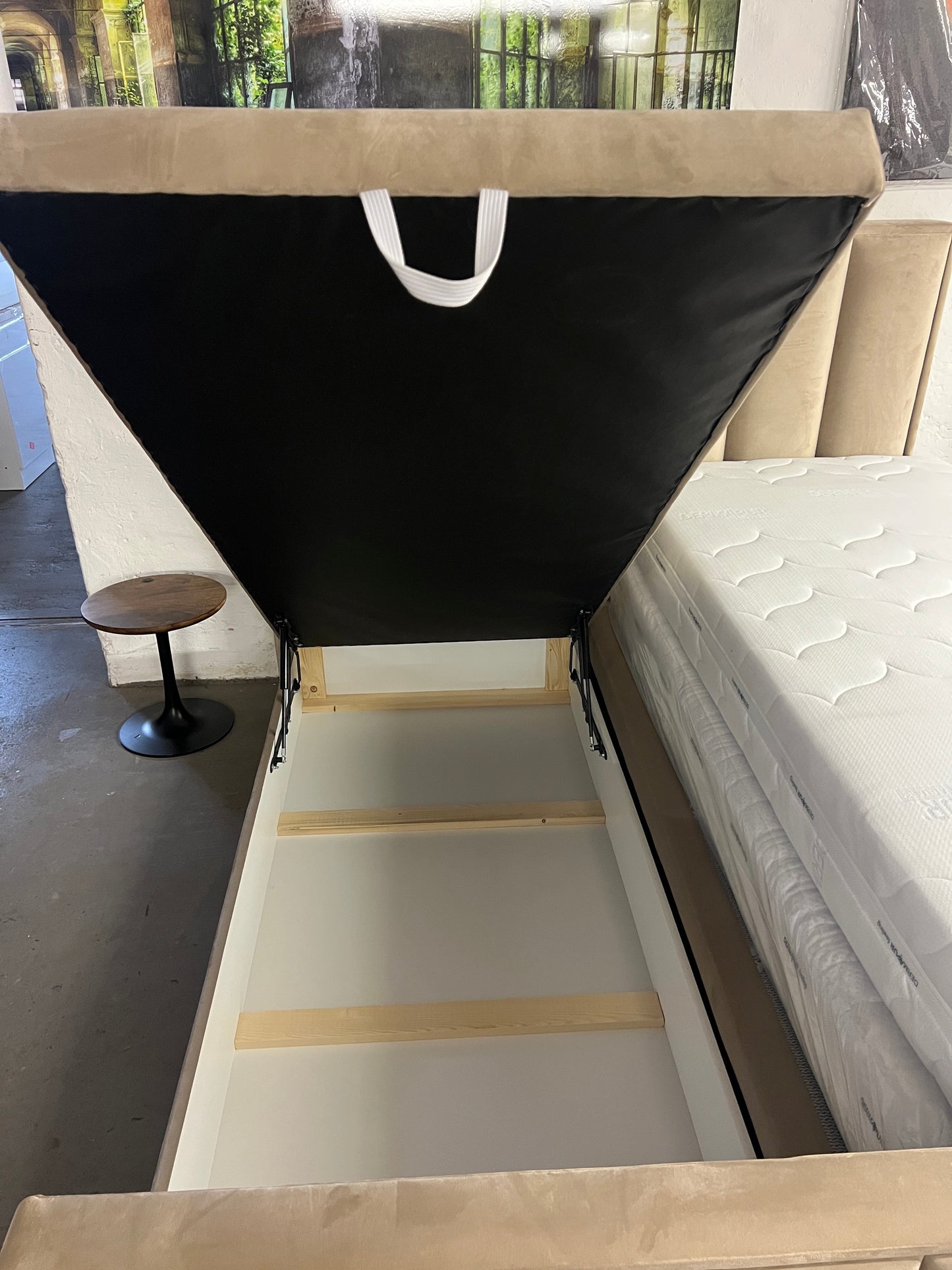 Boxspringbett, Modern mit Stauraum , 180 x 200 cm EIGENE PRODUKTION!!!