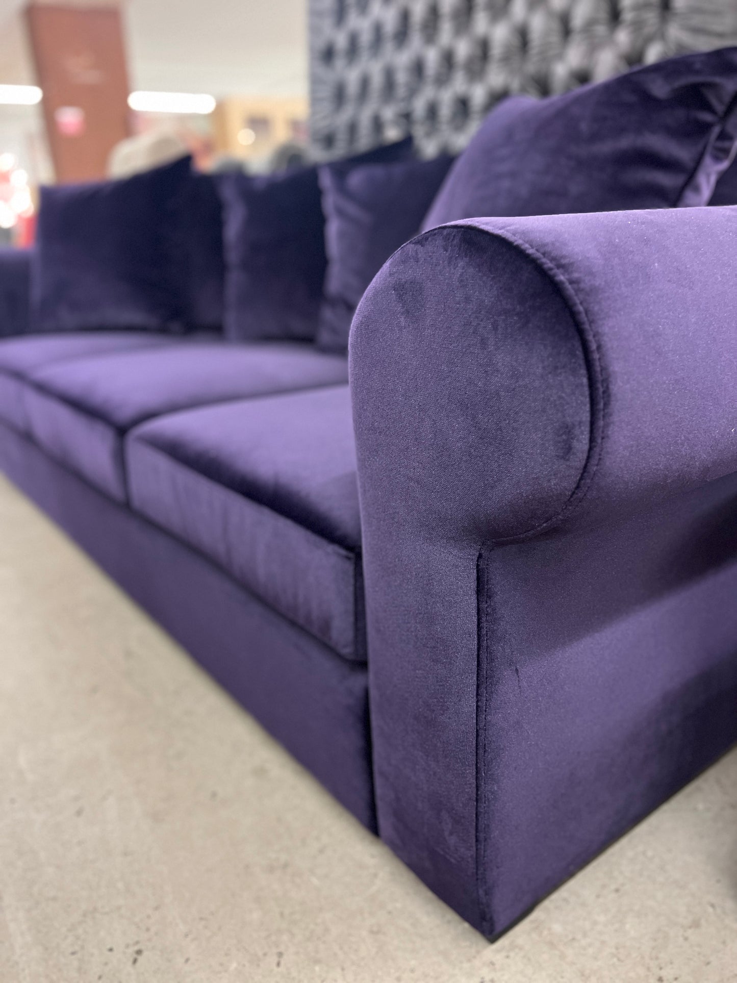 Sehr elegantes Sofa (  Merel ) EIGENE HERSTELLUNG -  240cm breit
