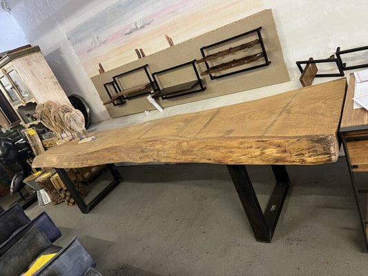 Esstisch Eiche Massiv, Tischplatte aus einem Stück 350 cm lang!!!!