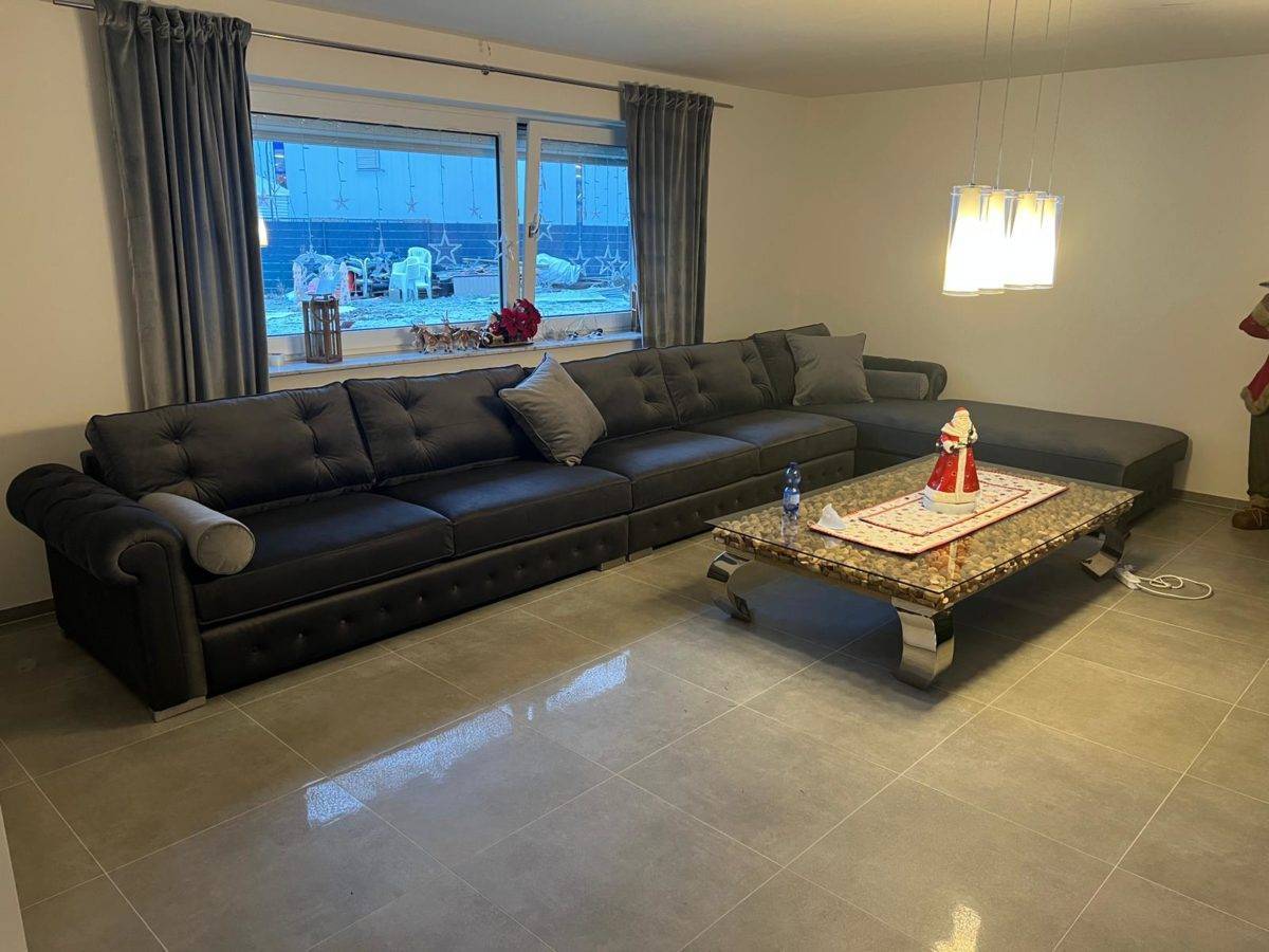 Sofa Destenzano mit Ottomane