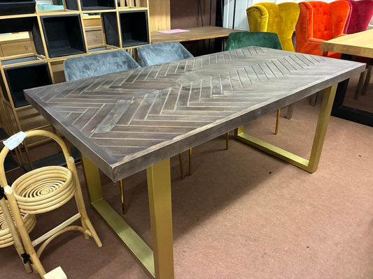 Einzelstück, Esstisch, Massiv,Fischgräten