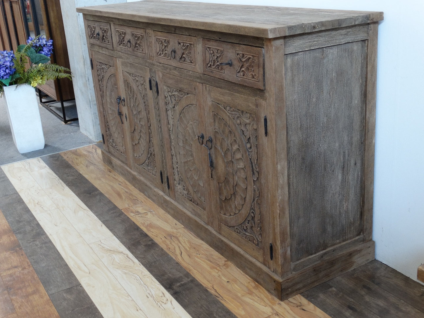 Sideboard aus Teakholz 200cm breit