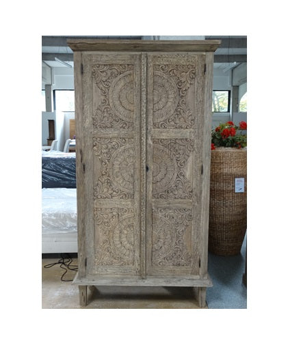 Teakholz Schrank